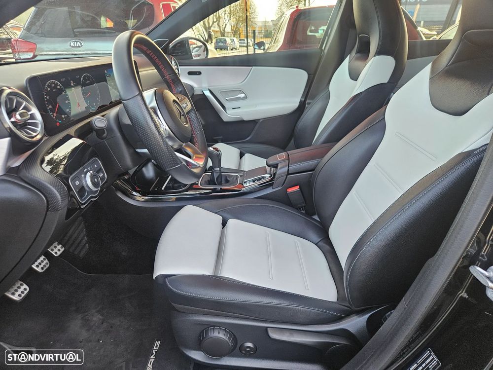 Mercedes-Benz A 200 AMG Line - 11