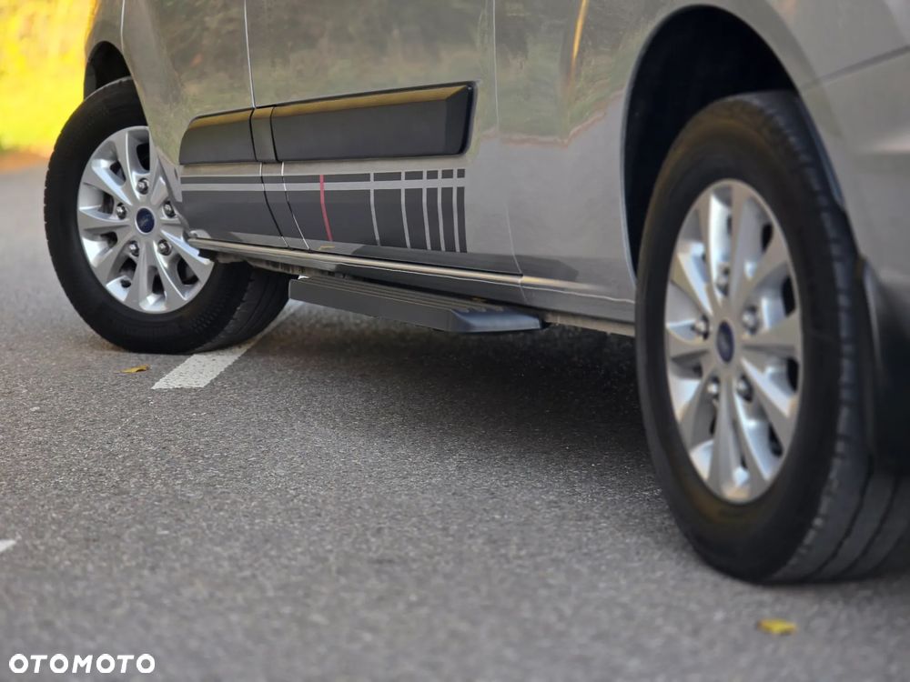 Ford Tourneo Custom 2.0 EcoBlue L2 Titanium X SelectShift - 36