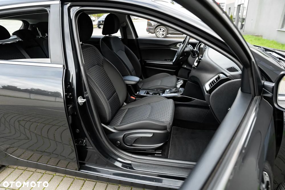 Kia Ceed 1.4 T-GDI L Business Line DCT - 24