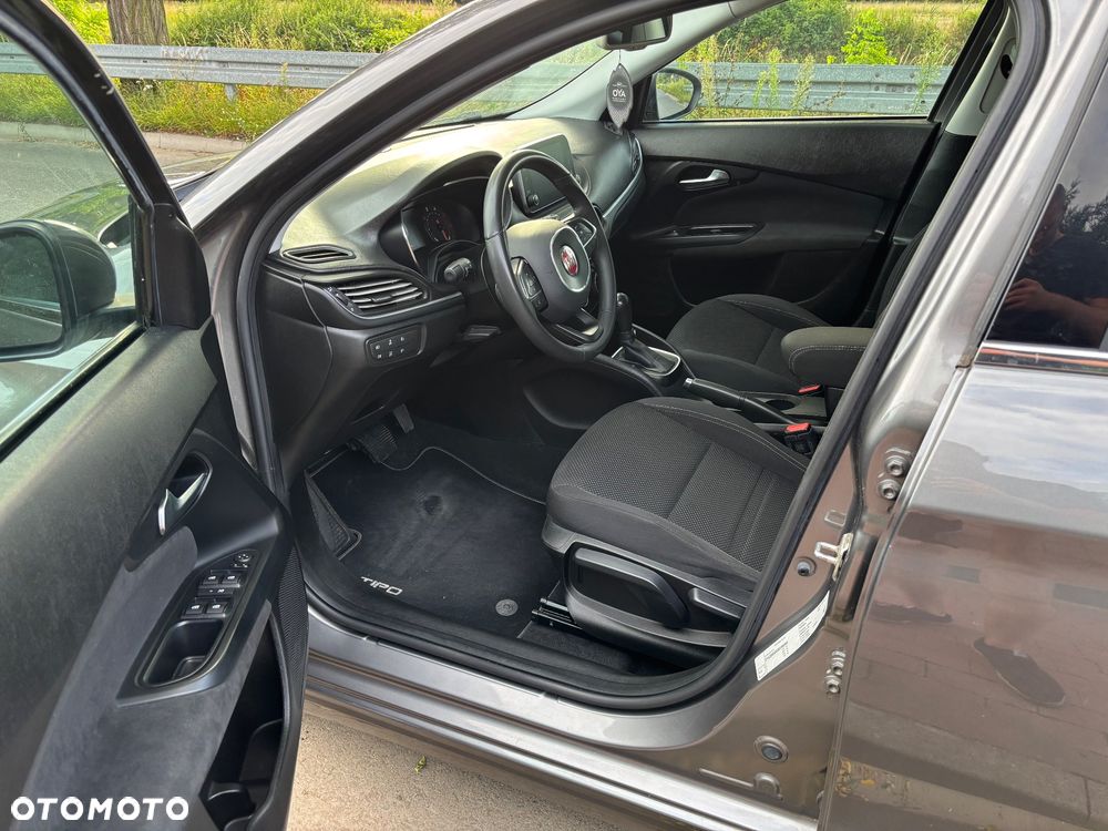 Fiat Tipo 1.6 MultiJet DCT Easy - 9