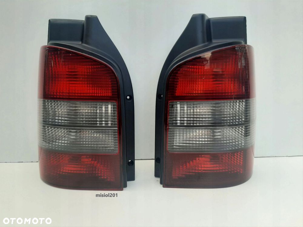 VW T5 MULTIVAN HIGHLINE lampa tylna tył lewa na klape - 1