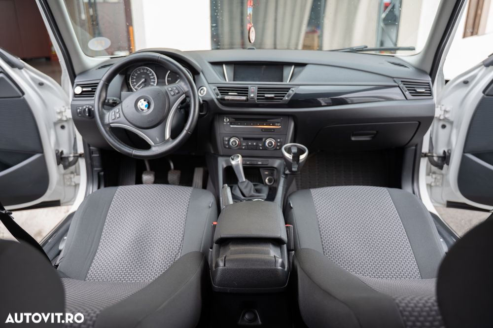 BMW X1 xDrive20d - 4