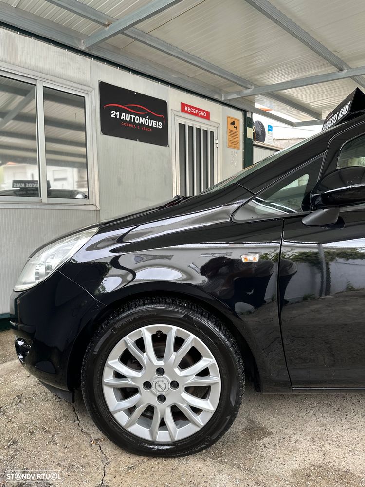 Opel Corsa 1.3 CDTi Enjoy EcoFLEX - 8