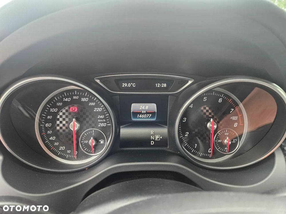 Mercedes-Benz Klasa A 160 7G-DCT Urban - 26
