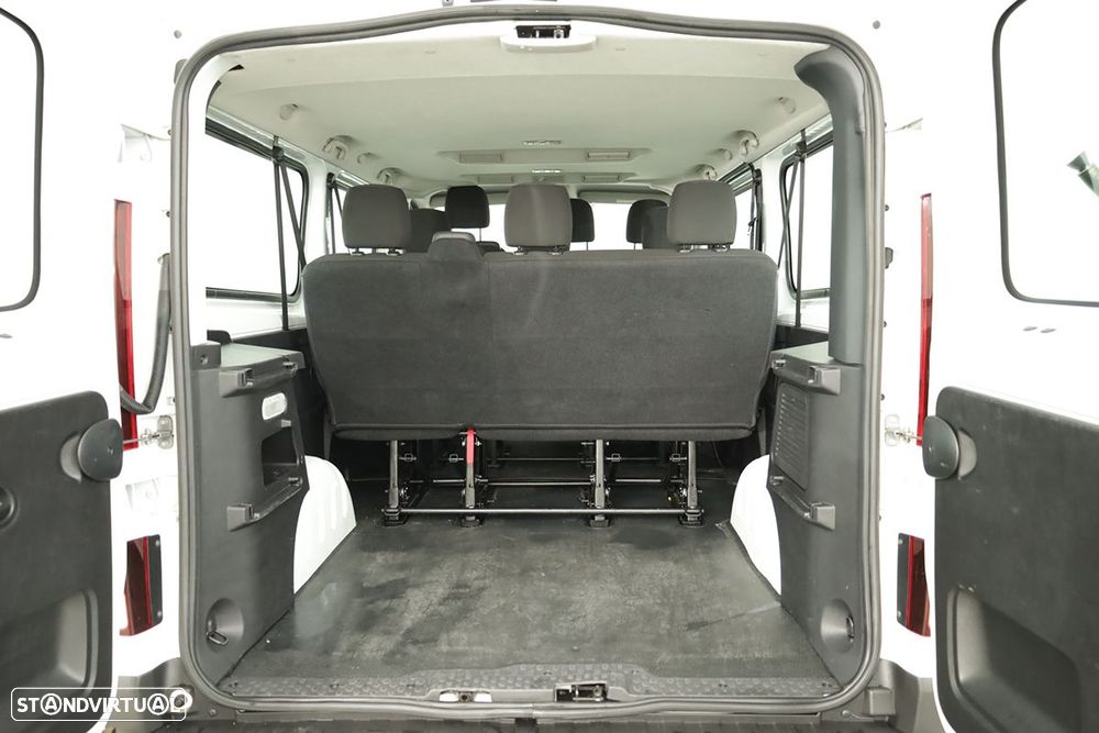 Renault Trafic 2.0 Blue dCi L1 Equilibre - 21