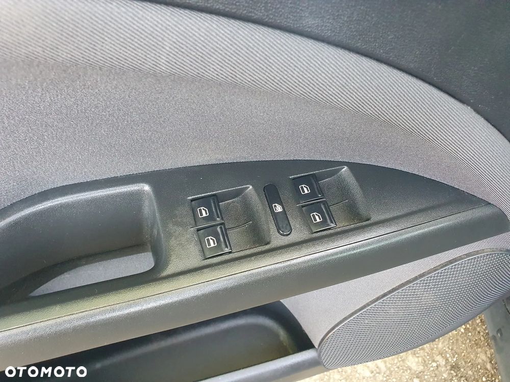 Seat Altea XL 1.2 TSI Entry S&S - 24