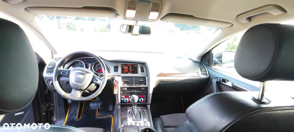 Audi Q7 3.0 TDI DPF clean diesel Quattro Tiptronic - 12