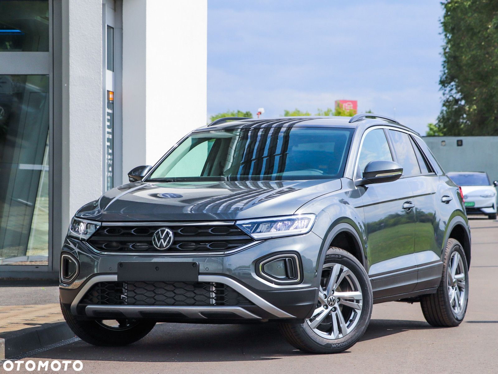 Volkswagen T-Roc - 9