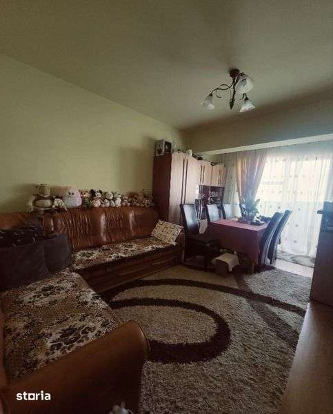 Vindem apartament 2 camere finisat si mobilat — fotografia 1