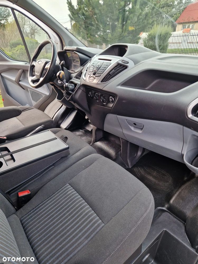 Ford Transit Custom 270 L1H1 Limited - 15