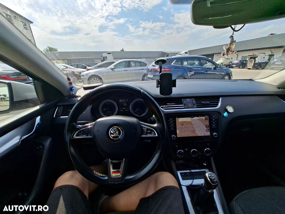 Skoda Octavia - 9