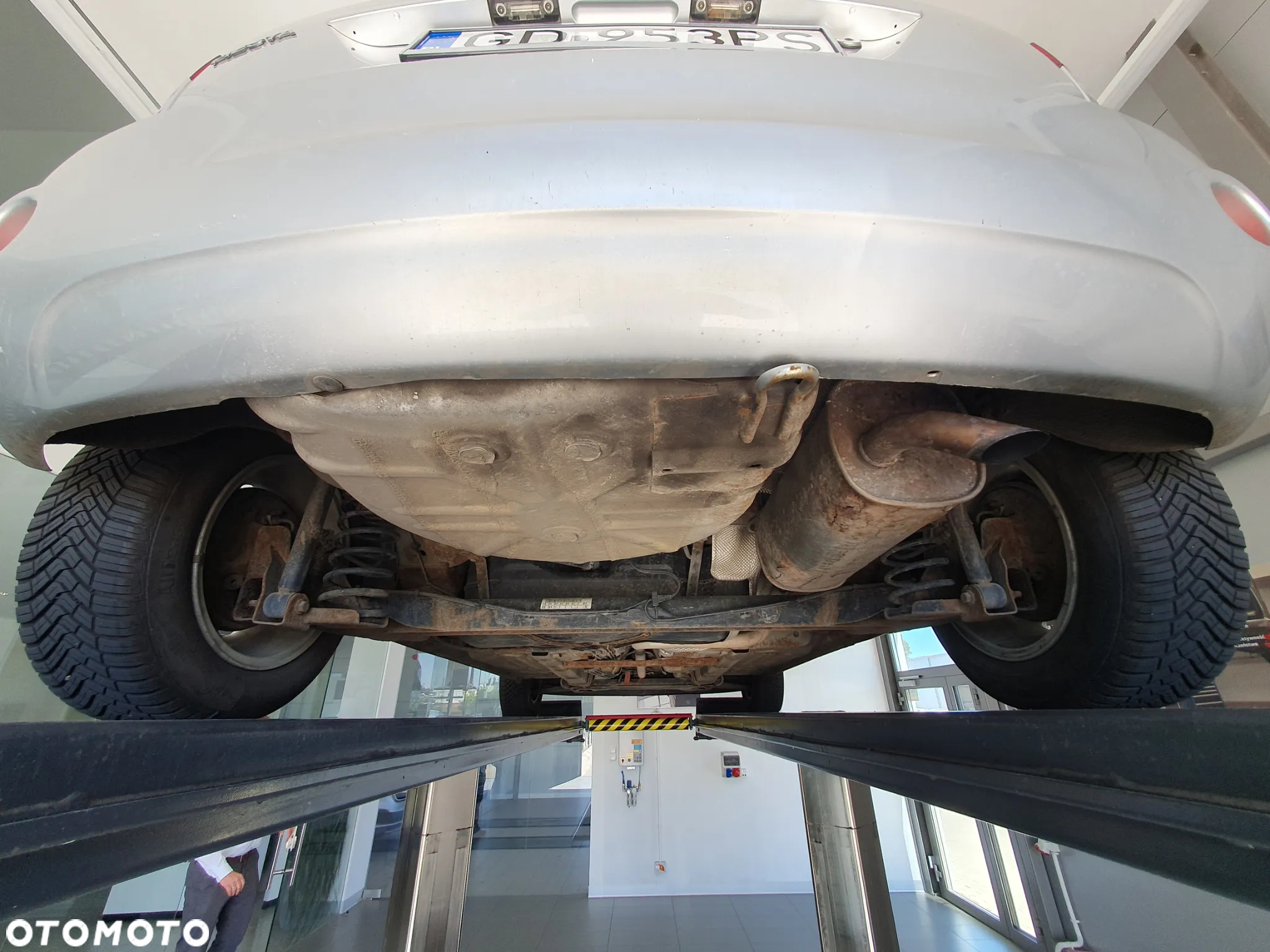 Ford Fiesta 1.4 Ambiente - 9