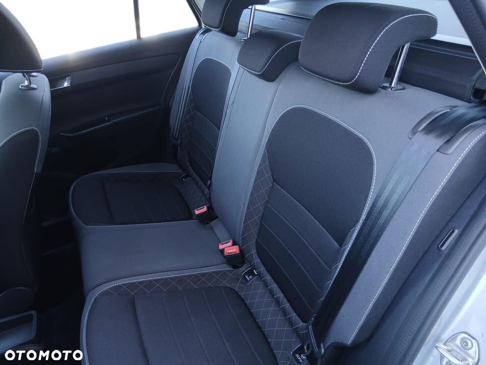 Skoda Fabia 1.0 TSI Ambition - 9