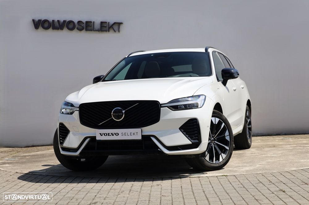 Volvo XC 60 2.0 T6 PHEV Plus Dark AWD - 34