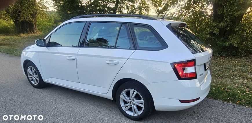 Skoda Fabia 1.0 Ambition Plus - 3