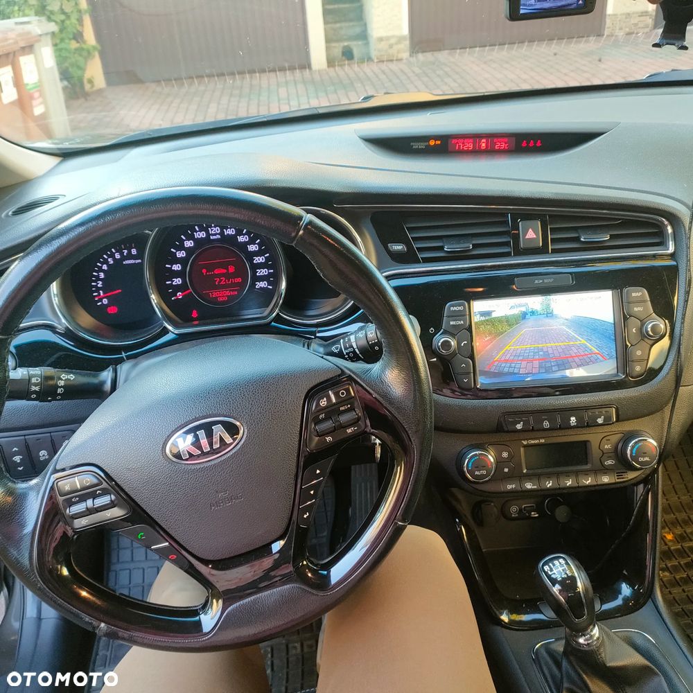 Kia Ceed 1.6 GDI Business Line - 4