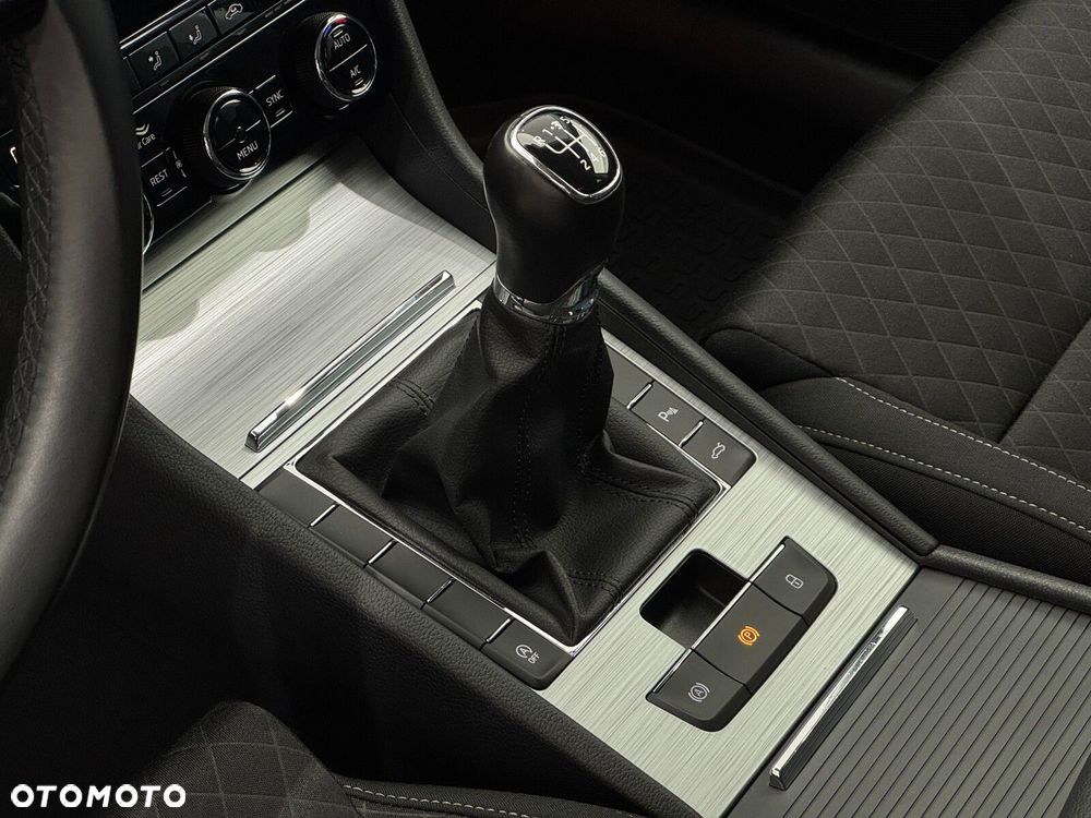 Skoda Superb - 9