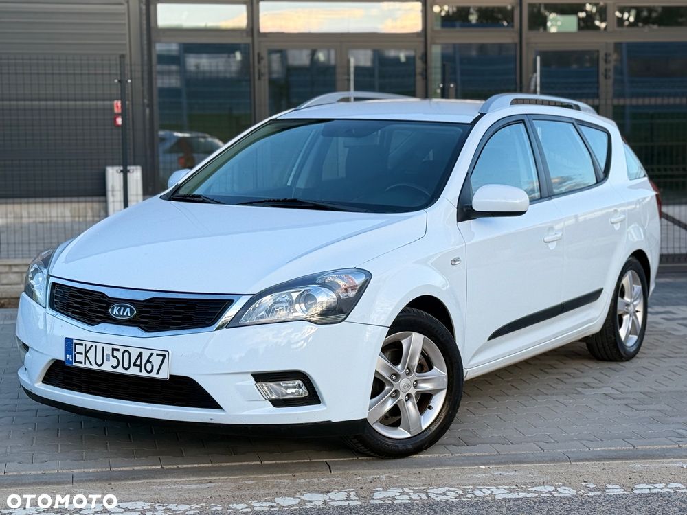 Kia Ceed - 3