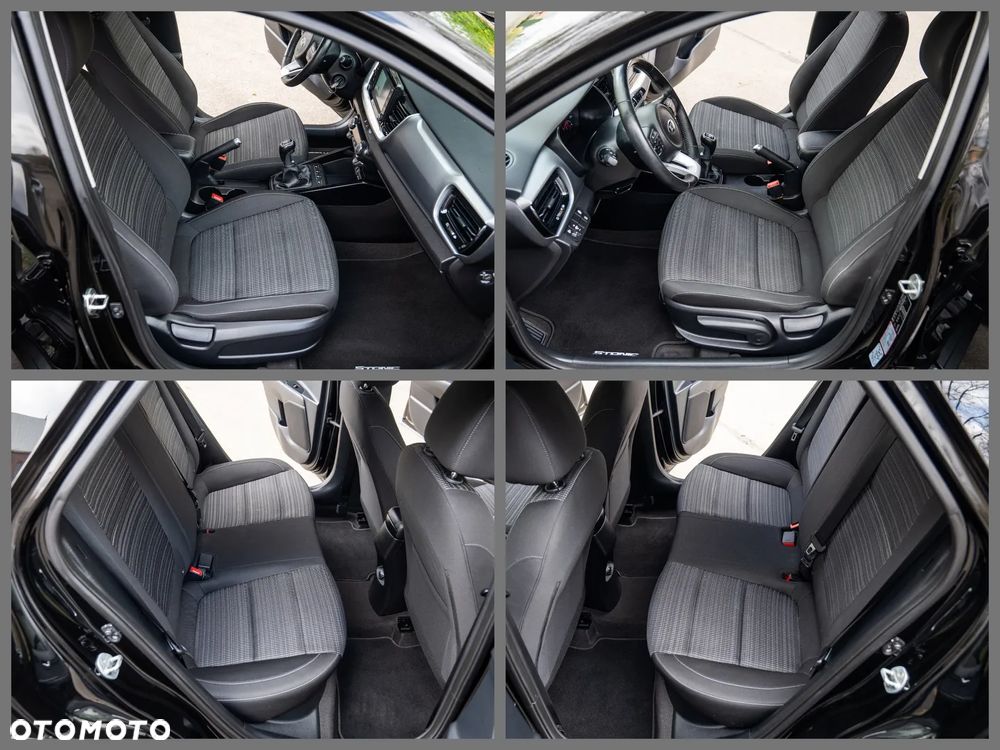 Kia Stonic - 26