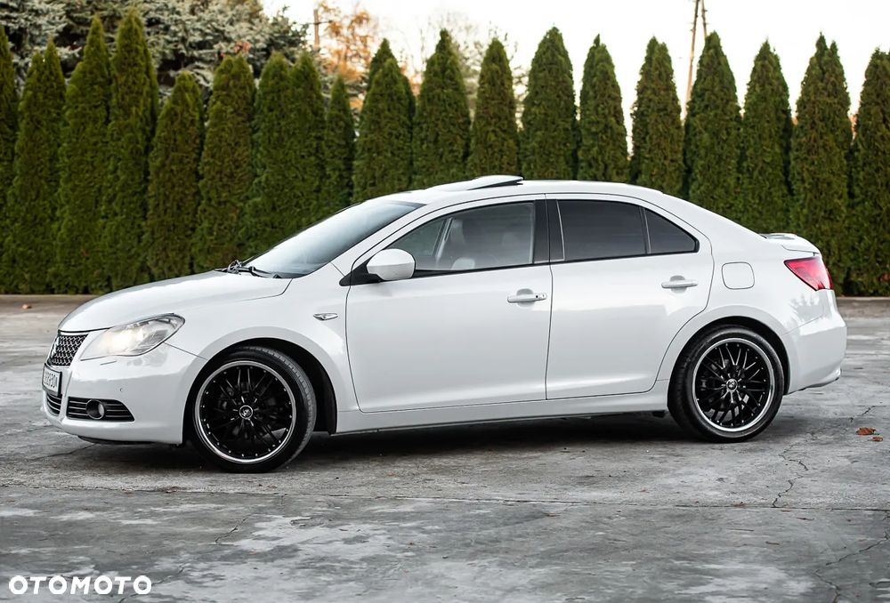 Suzuki Kizashi 2.4 4x4 CVT Sport - 7