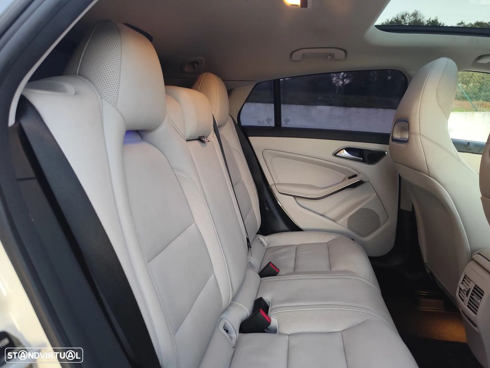 Mercedes-Benz CLA 45 AMG Shooting Brake 4-Matic - 8