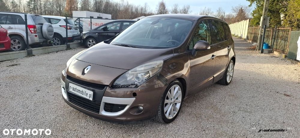 Renault Scenic dCi 160 Luxe - 10
