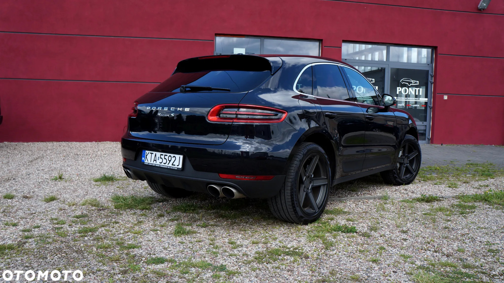 Porsche Macan S - 10