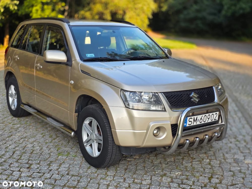 Suzuki Grand Vitara 2.0 Comfort - 4