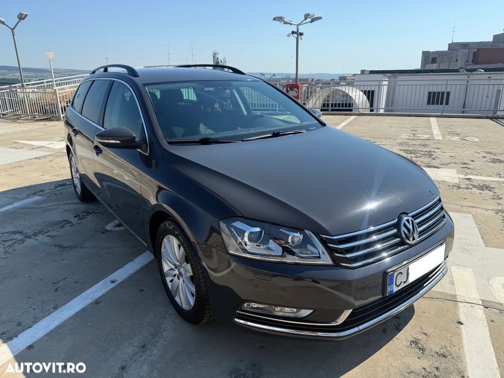 Volkswagen Passat 2.0 TDI BlueMotion Technology Exclusive - 16