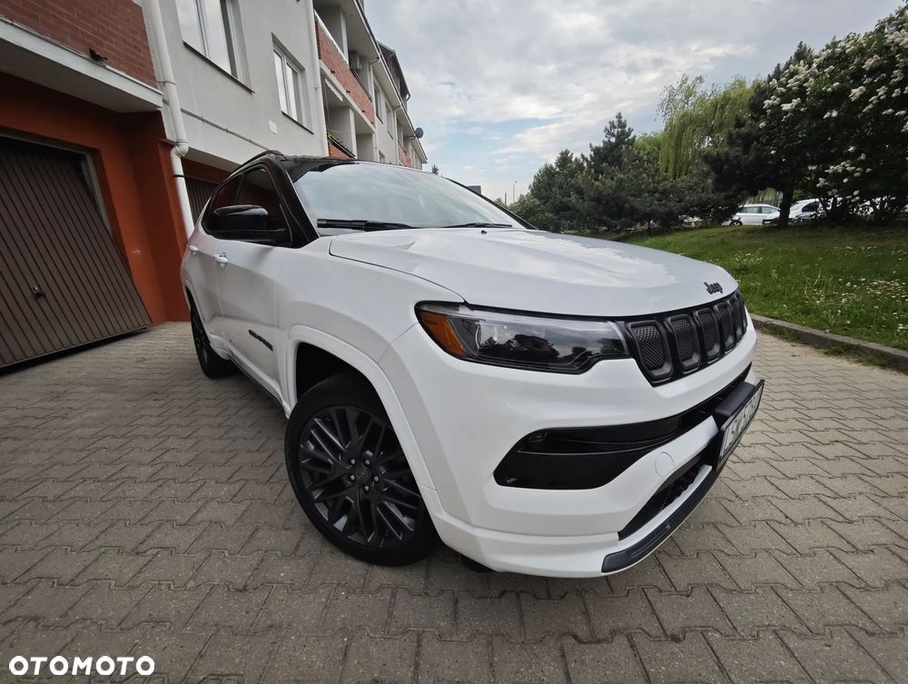 Jeep Compass - 1