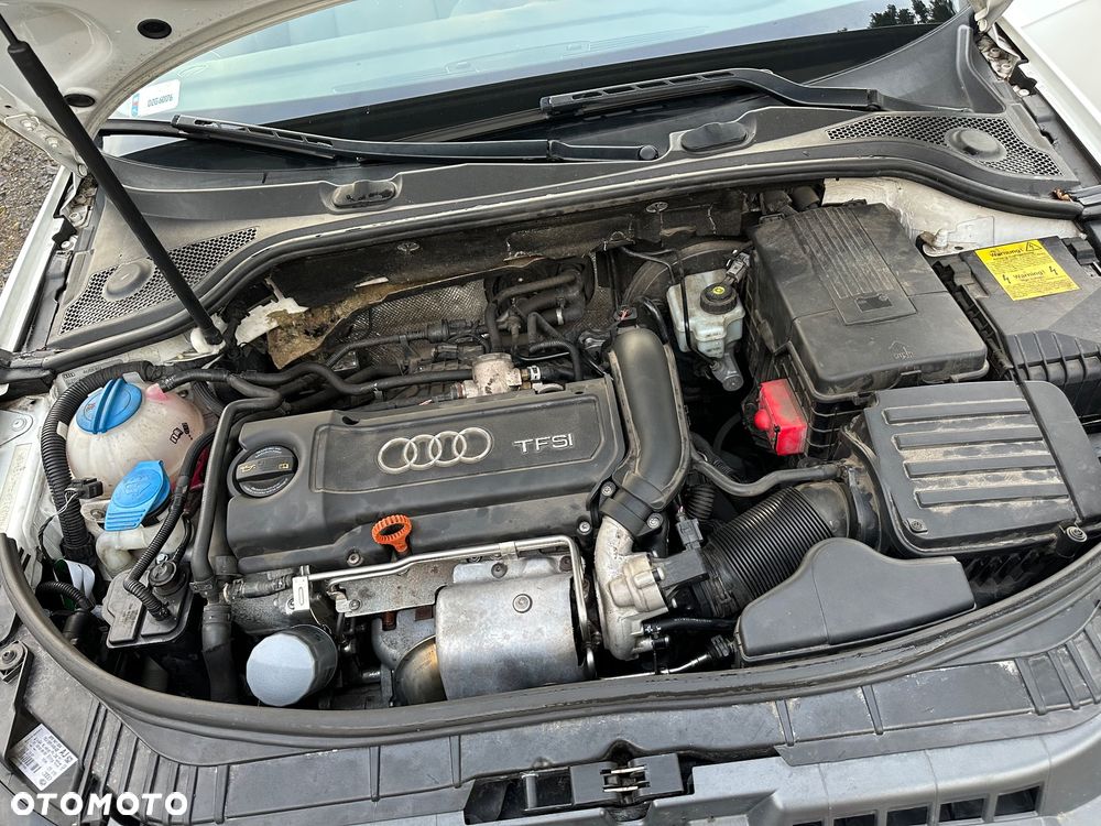 Audi A3 Sportback 1.4 TFSI Attraction - 4