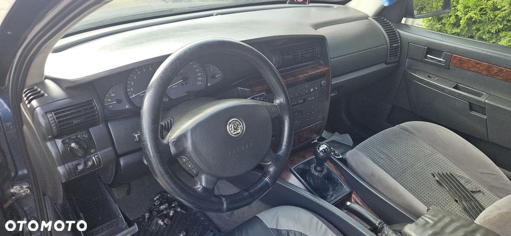 OPEL OMEGA B FL 99-03 2.2i 16V RADIO - 16
