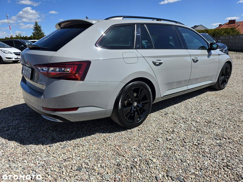 Skoda Superb 2.0 TDI SCR Sportline DSG - 5