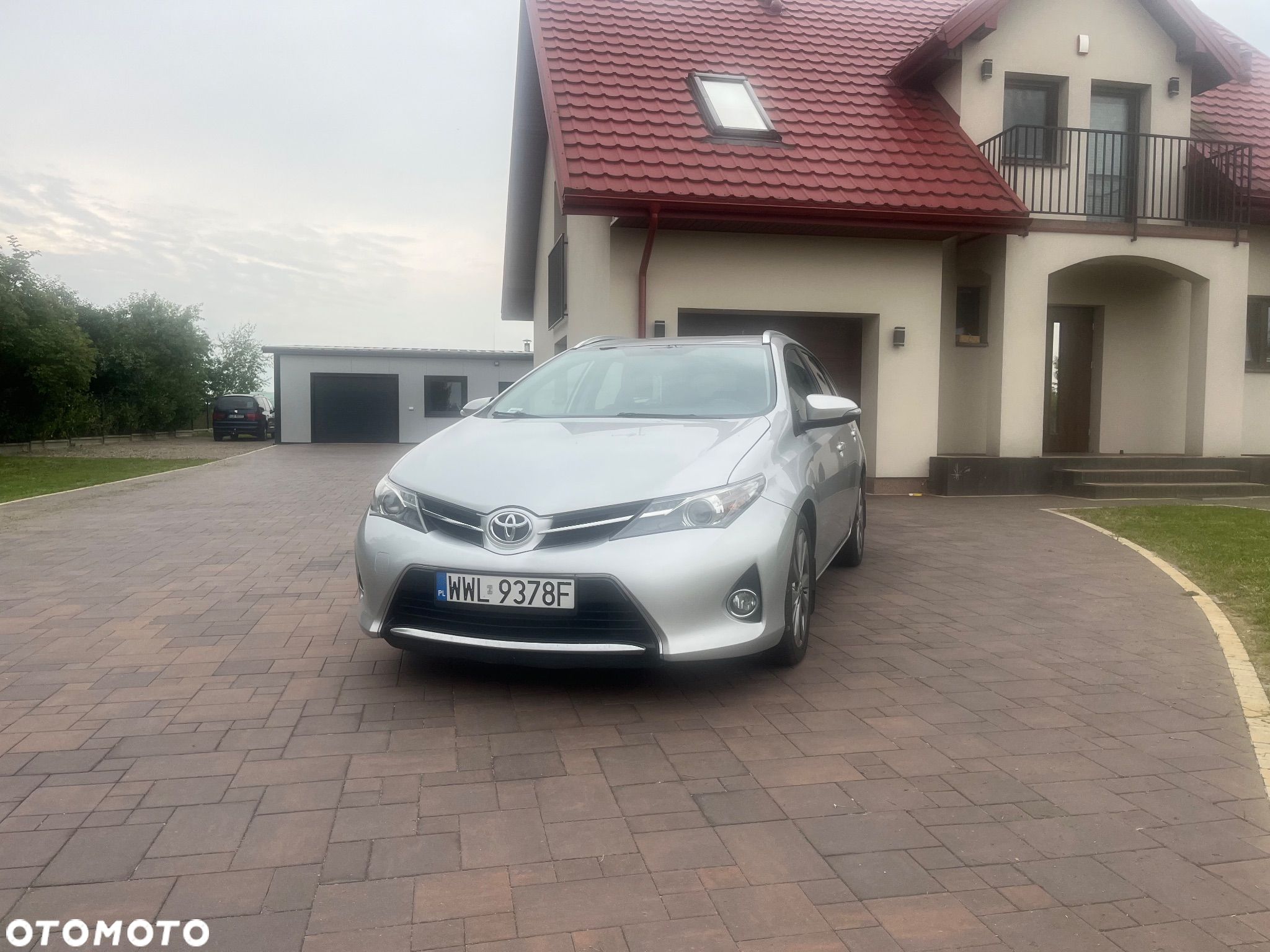 Toyota Auris 1.4 D-4D Active - 1