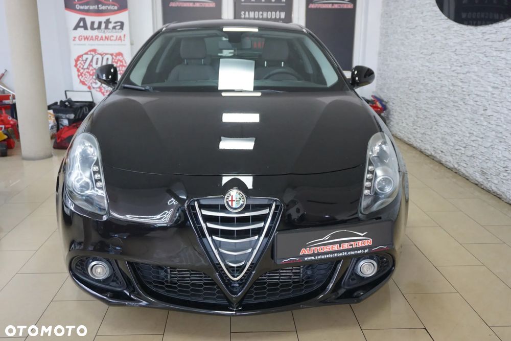 Alfa Romeo Giulietta - 2