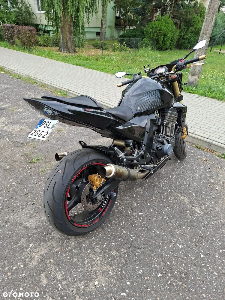 Kawasaki Z - 8