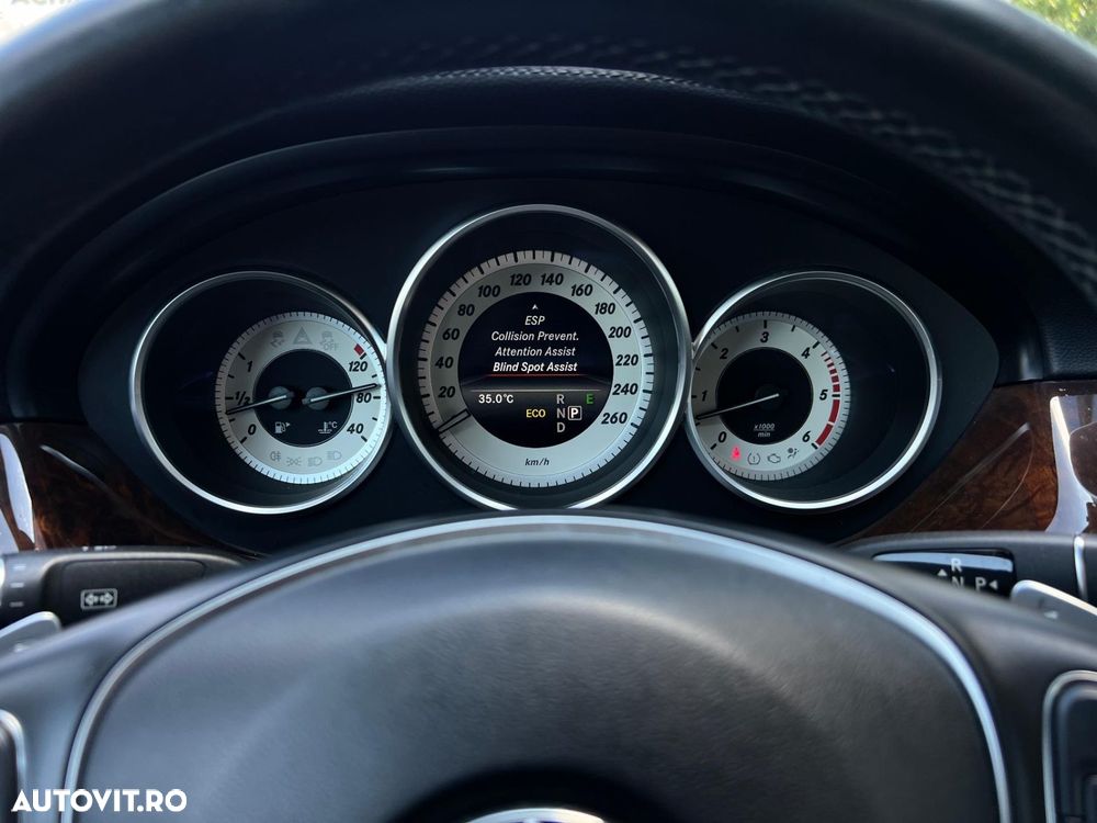 Mercedes-Benz CLS - 24
