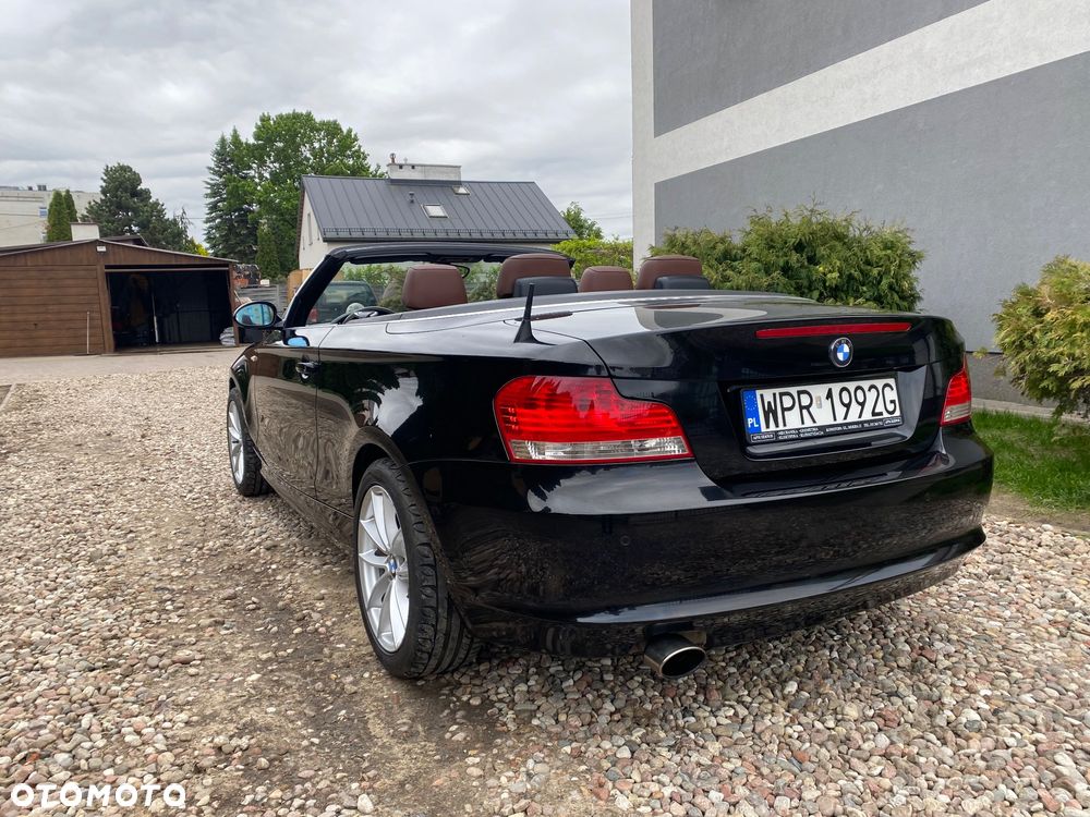BMW Seria 1 120i - 11