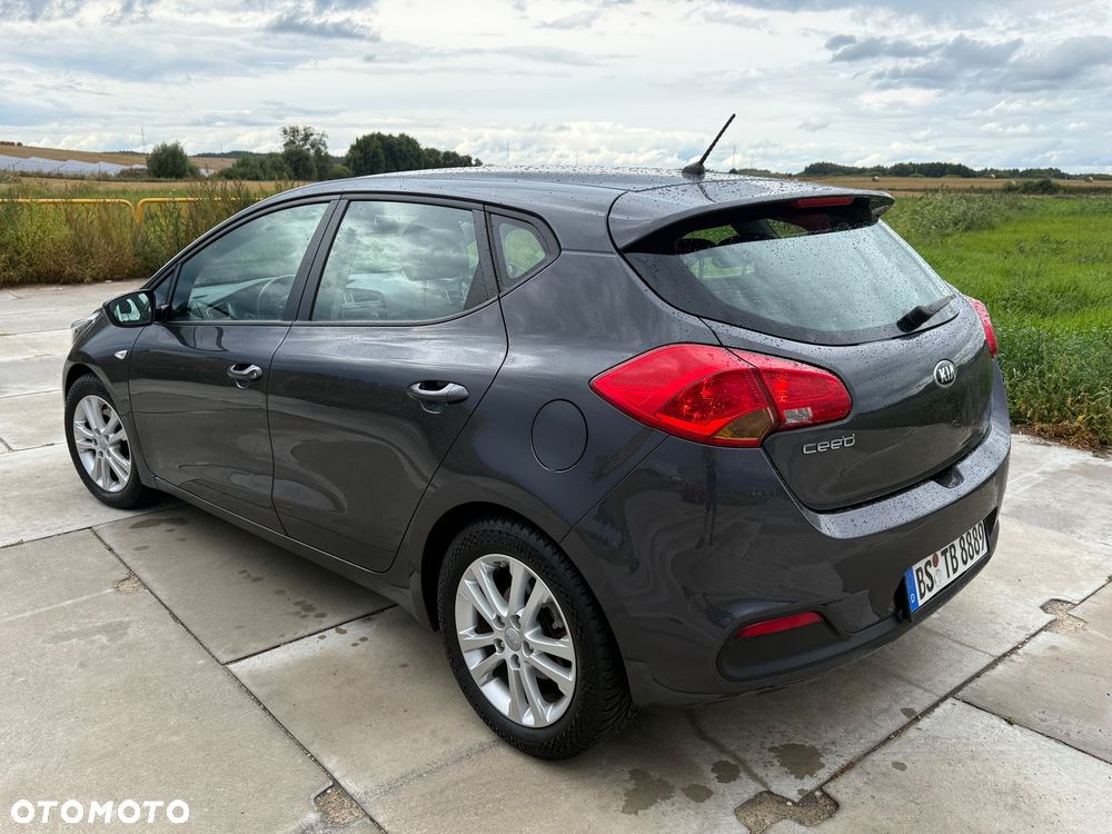 Kia Ceed 1.4 CVVT - 3