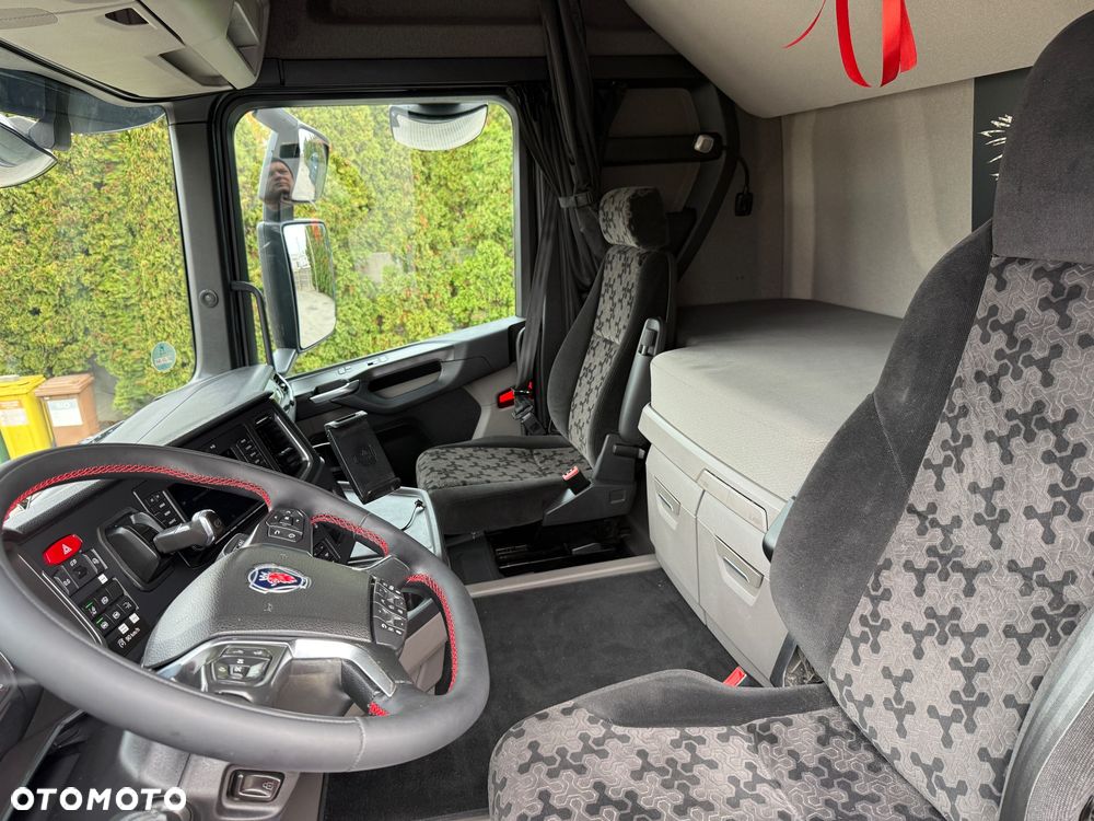Scania - 17
