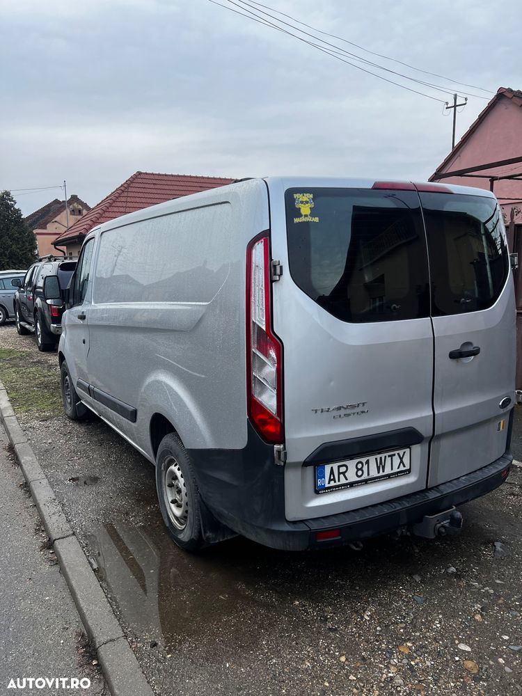 Ford Tranzit Custom - 5