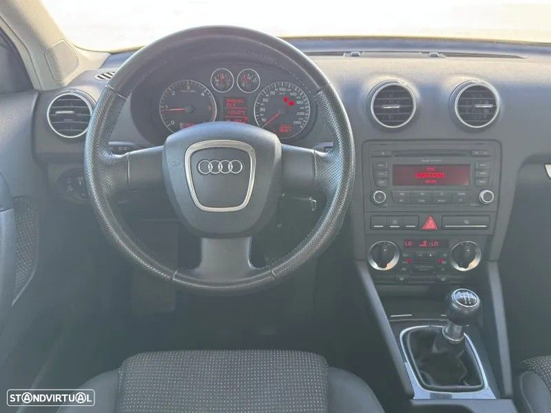Audi A3 Sportback 1.9 TDi Sport - 12