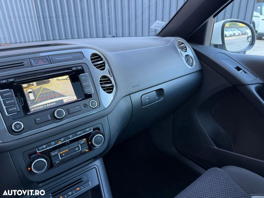 Volkswagen Tiguan - 15