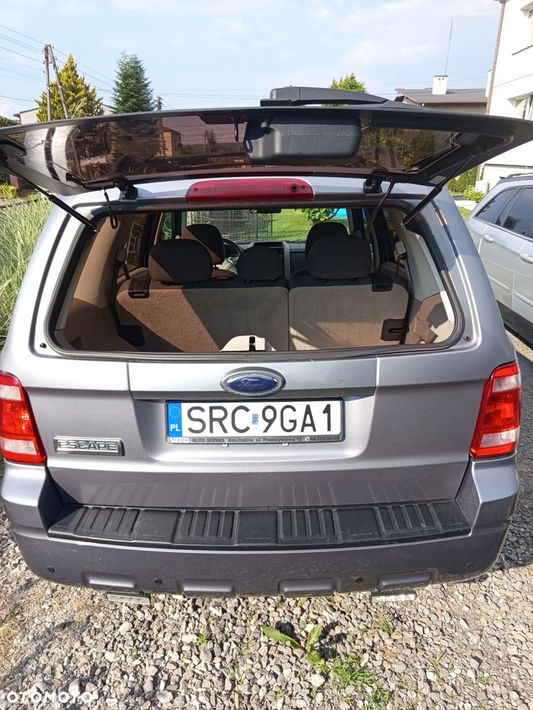 Ford Escape 2.3 XLS - 4