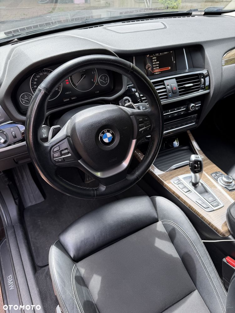 BMW X3 xDrive20d Advantage - 23