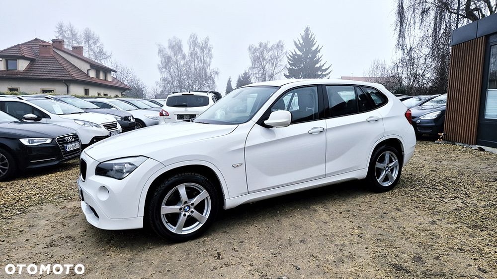BMW X1 sDrive18i xLine - 26
