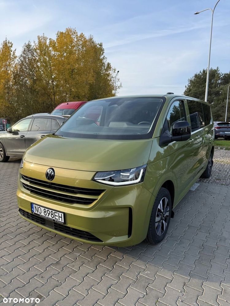 Volkswagen Caravelle - 1