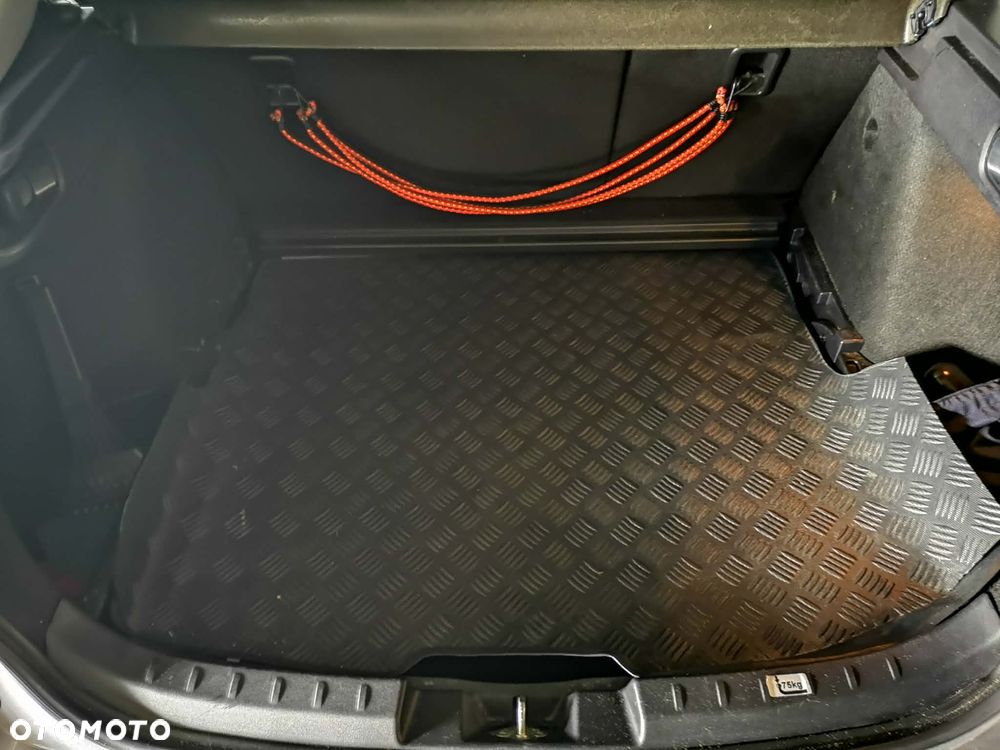 Mitsubishi Lancer 1.6 Inform - 5