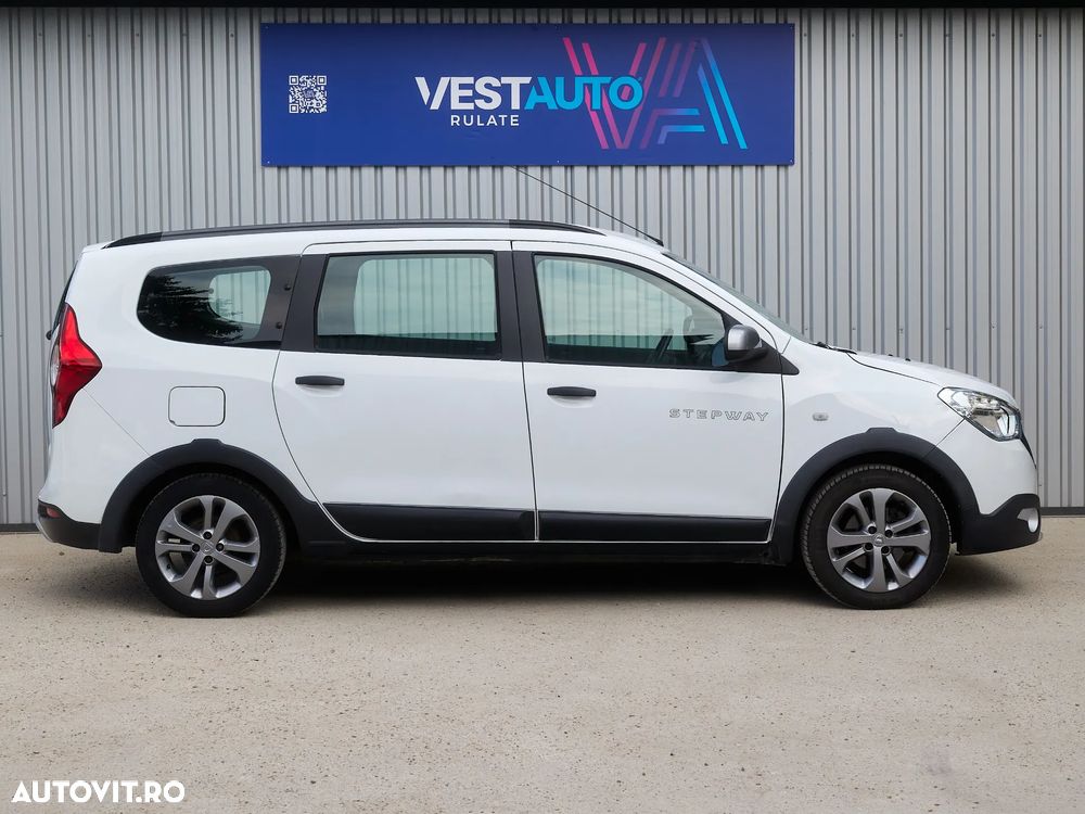 Dacia Lodgy TCe 115 Stepway - 8