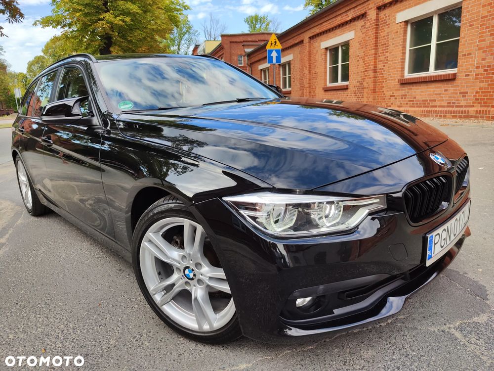 BMW Seria 3 318d Touring Advantage - 15